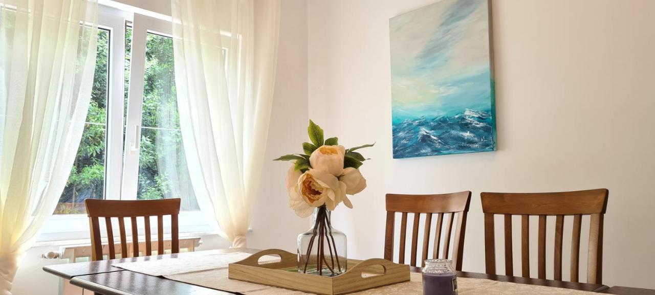 Apartment Garden & Sea Волоско Экстерьер фото